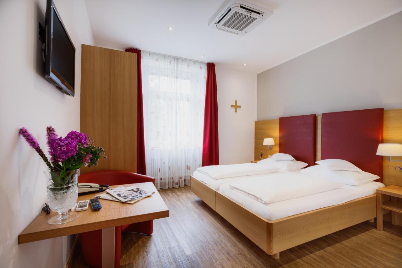 Hotel Kolping Merano Exterior photo